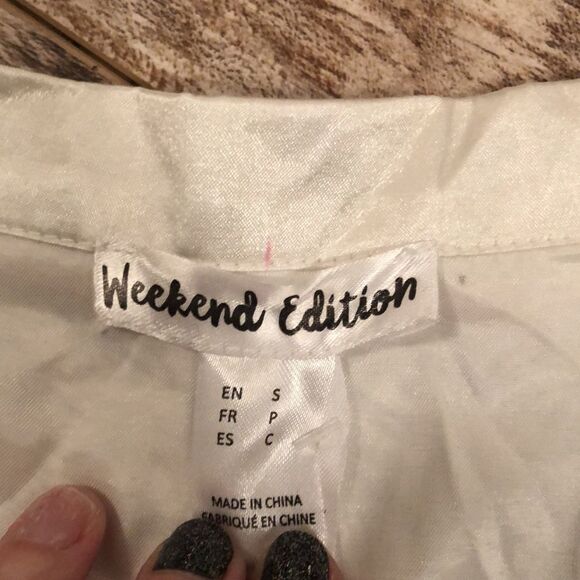 New Weekend Edition “Bride” Pajama Silky Top size small - Picture 5 of 7